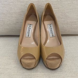 La Fenice Venezia nude heels
